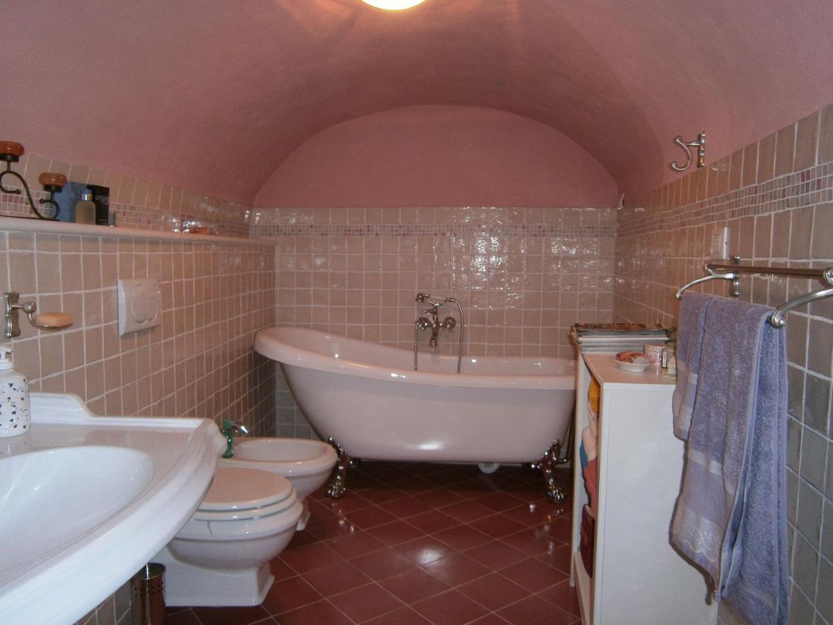 B&B Pietre Antiche Vezzi Portio エクステリア 写真